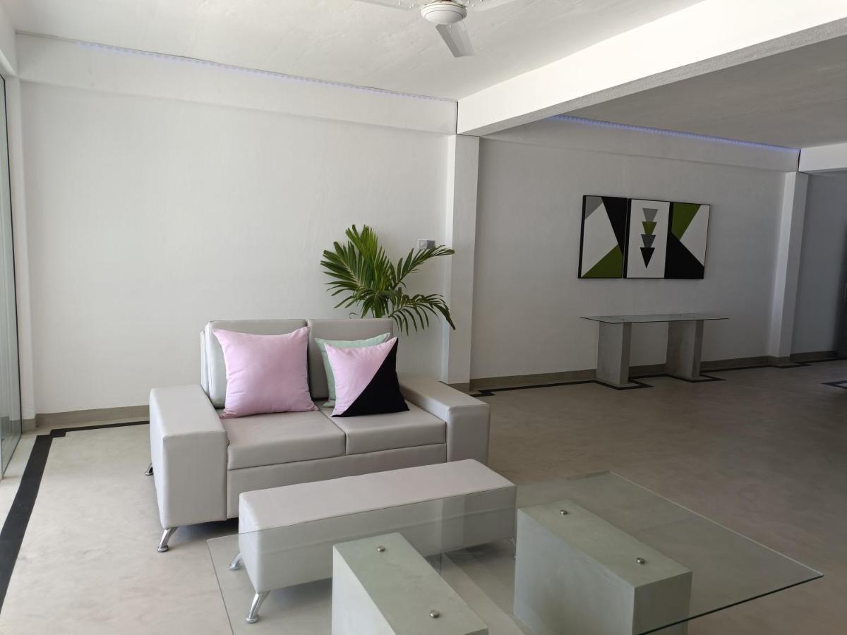 Josan Villa With A Glorious Beach And Sea View Habaraduwa Central المظهر الخارجي الصورة